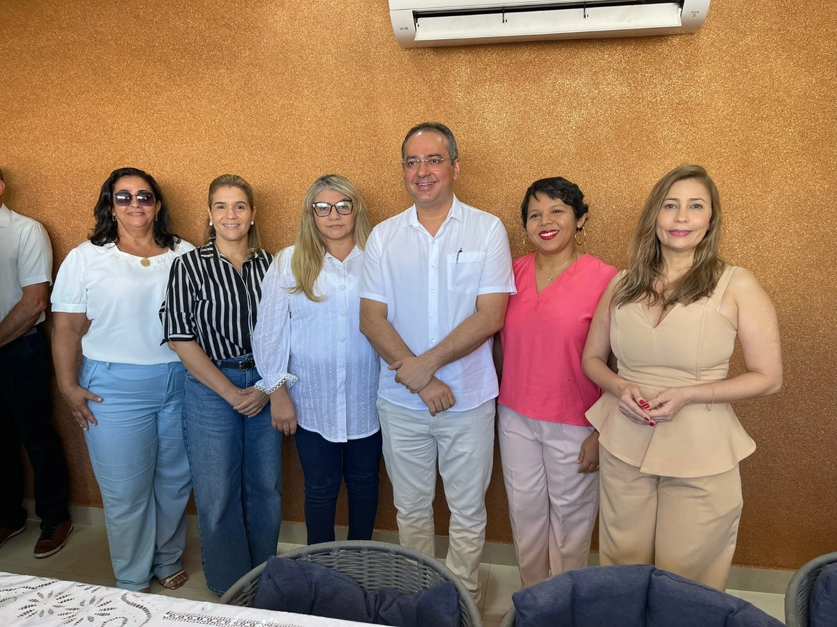 Prefeito eleito de Oeiras Dr. Hailton anuncia equipe de secretários