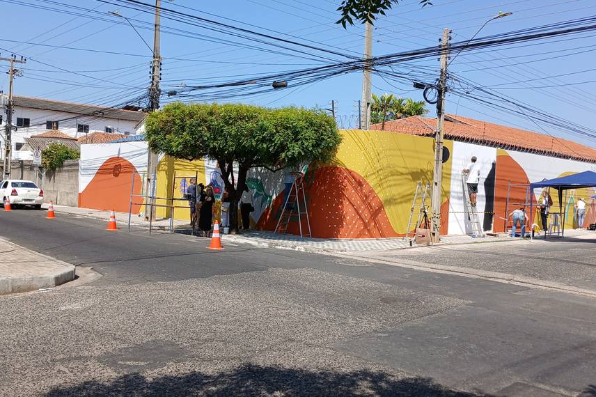 Projeto 'Muro pelo Fim da Violência' mobiliza Teresina com arte e conscientização Projeto 'Muro pelo Fim da Violência' mobiliza Teresina com arte e conscientização