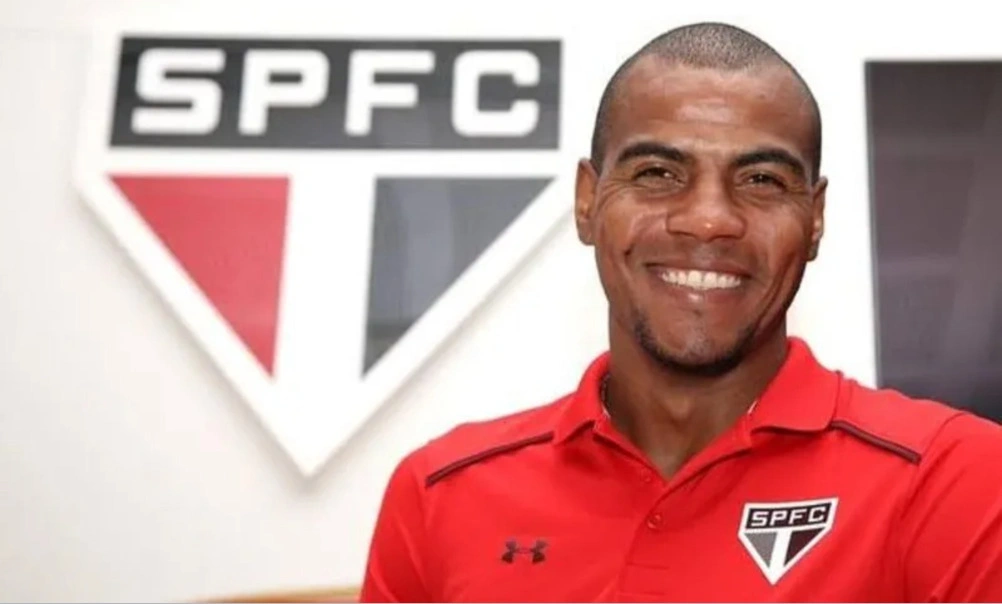 Regis Ribeiro de Souza, ex-jogador do São Paulo