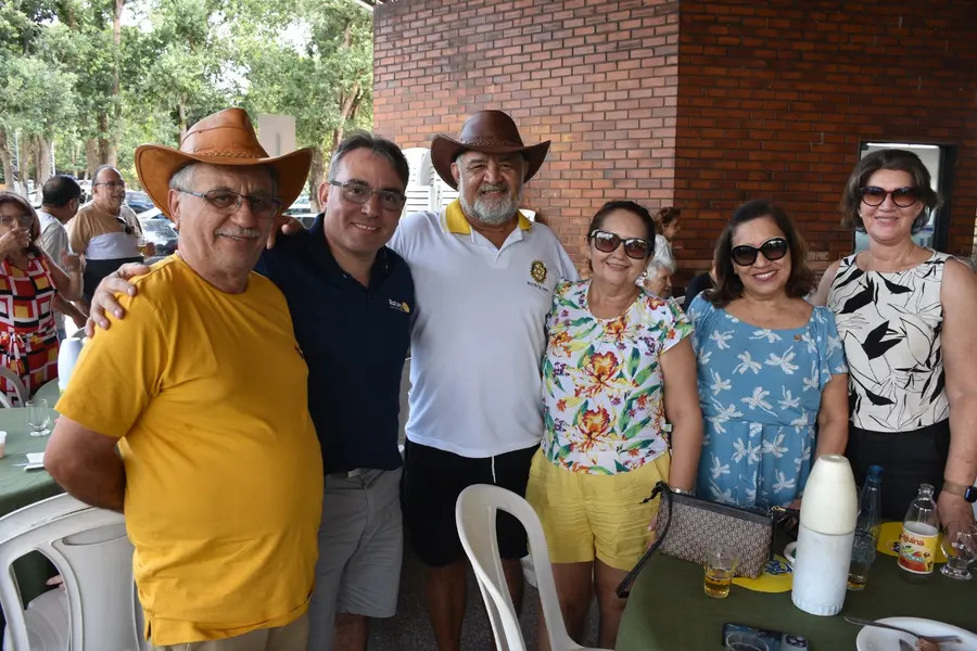 Rotary Clube de Teresina Ininga Celebra Confraternização com VIII Boi no Rolete
