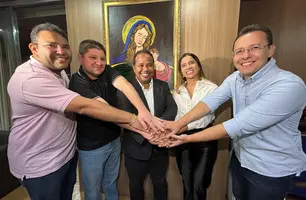 Tatiana Medeiros apoia Enzo Samuel na corrida da presidência da Câmara de Teresina (Foto: Alessandra Fonseca/Conecta Piauí)