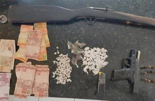 Adolescente é apreendido com arma após realizar disparos em via pública no Piauí (Foto: Divulgação/Polícia Civil)