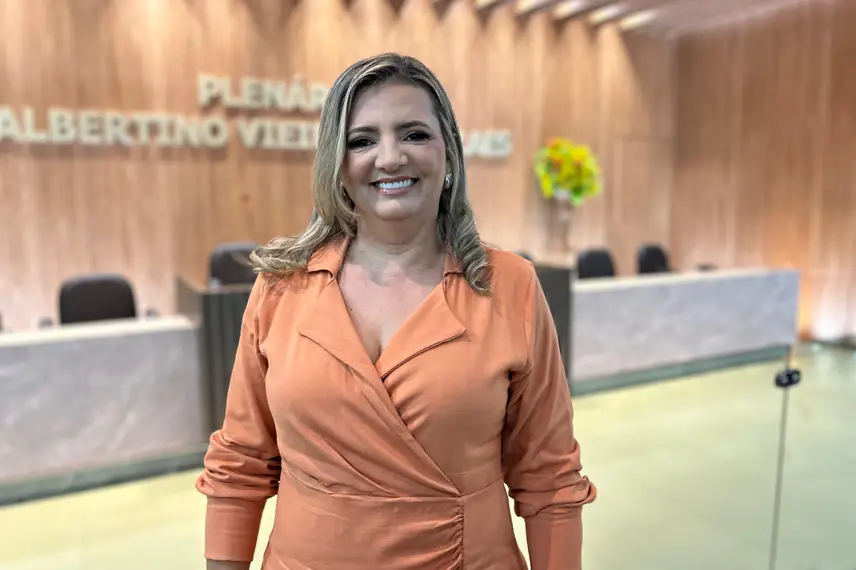 Alessandra Lopes, vereadora reeleita de Demerval Lobão Alessandra Lopes, vereadora reeleita de Demerval Lobão