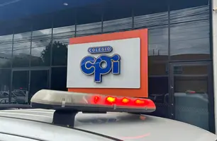 Aluna atira contra estudante no colégio CPI, no Centro de Teresina (Foto: Pedro Melo/ Conecta Piauí)