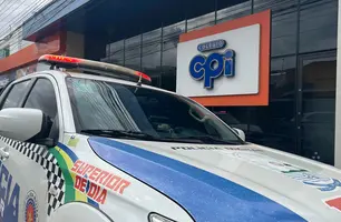 Aluna atira contra estudante no colégio CPI, no Centro de Teresina (Foto: Pedro Melo/ Conecta Piauí)