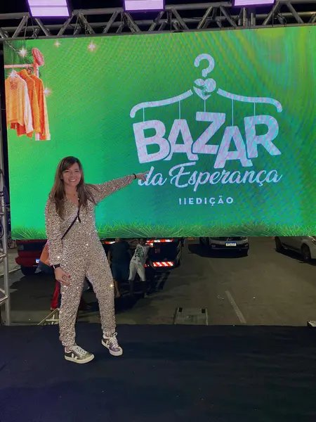 Bazar da Esperança aconteceu na Praça Leônidas Melo