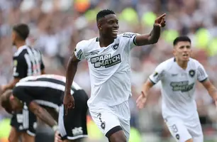 Botafogo supera expulsão relâmpago e conquista Libertadores inédita (Foto: Vitor Silva/Botafogo)