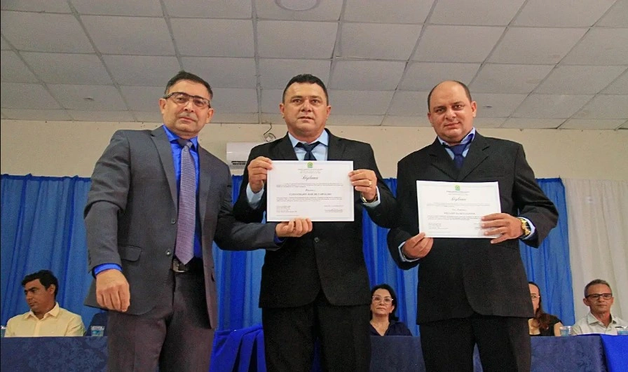 Caridade: prefeito Clei Carvalho, vice Willamy e vereadores são diplomados