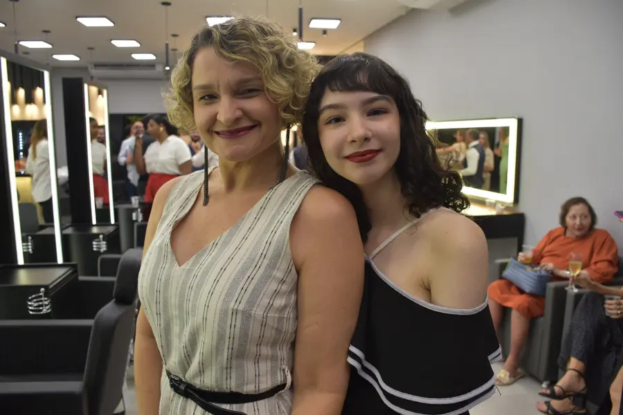 Coquetel de inauguração do Escovei Teresina reúne amigos e familiares