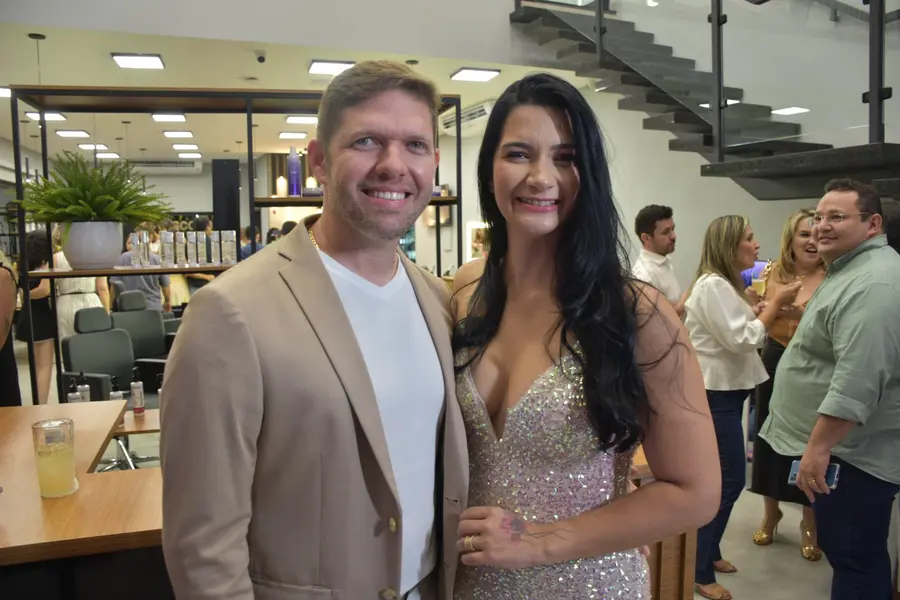 Coquetel de inauguração do Escovei Teresina reúne amigos e familiares