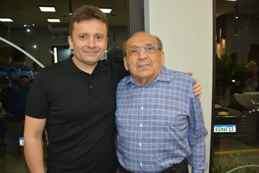 Coquetel de inauguração do Escovei Teresina reúne amigos e familiares