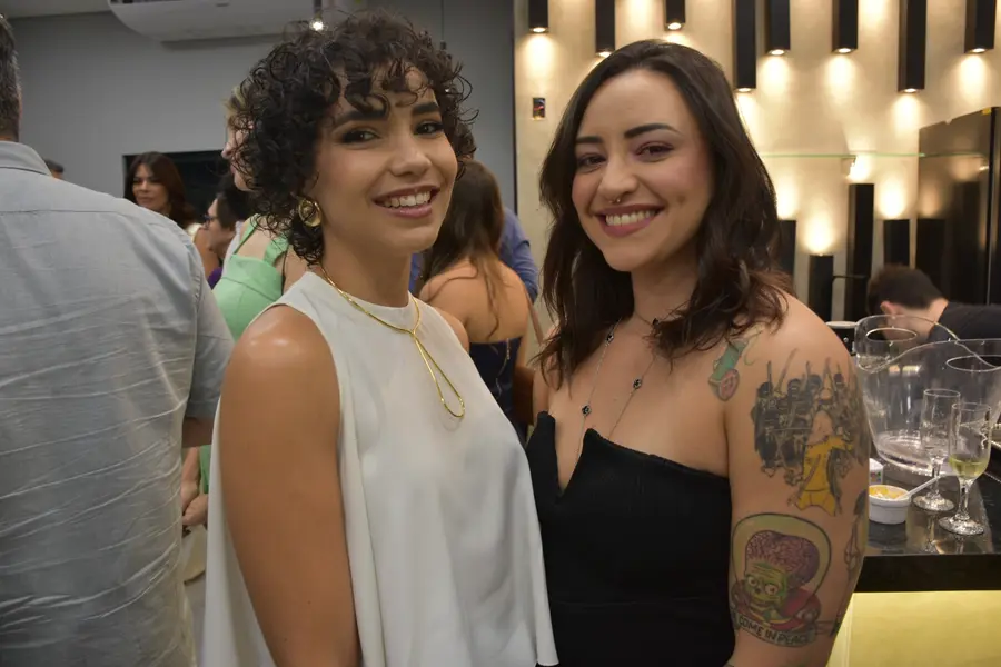 Coquetel de inauguração do Escovei Teresina reúne amigos e familiares