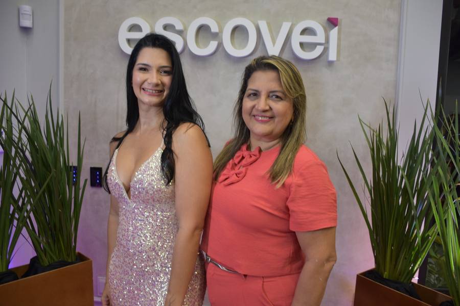Coquetel de inauguração do Escovei Teresina reúne amigos e familiares