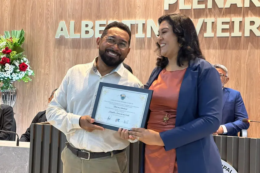 Demerval Lobão celebra 61 anos com homenagens e grande festa