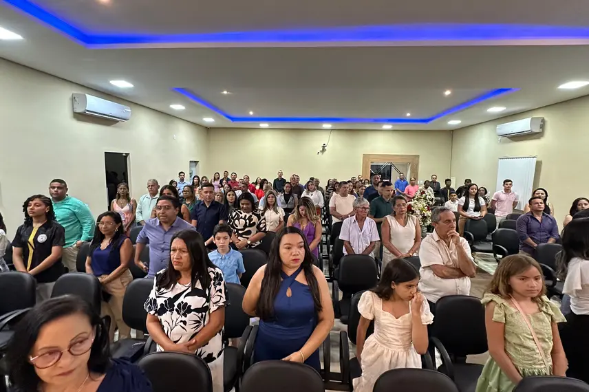 Demerval Lobão celebra 61 anos com homenagens e grande festa