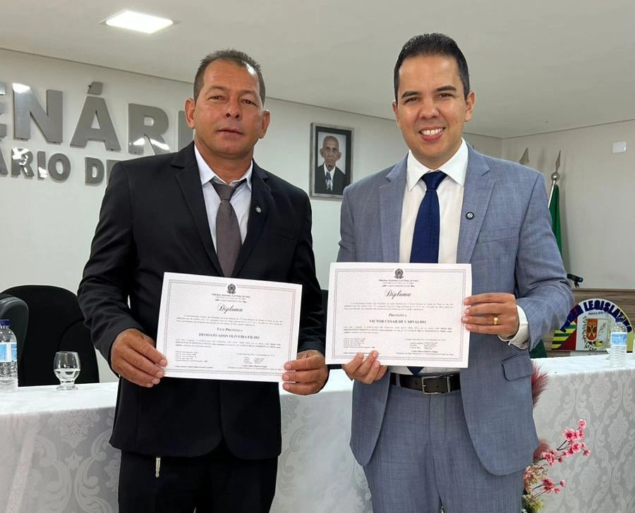 Deodato Assis, vice-prefeito eleito, e Dr. Victor Carvalho, prefeito eleito