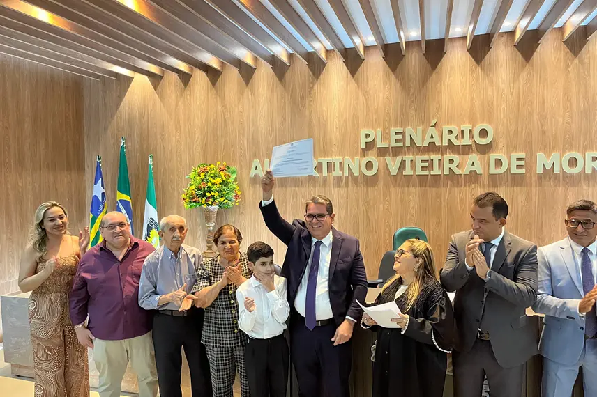 Diplomação dos eleitos em Demerval Lobão