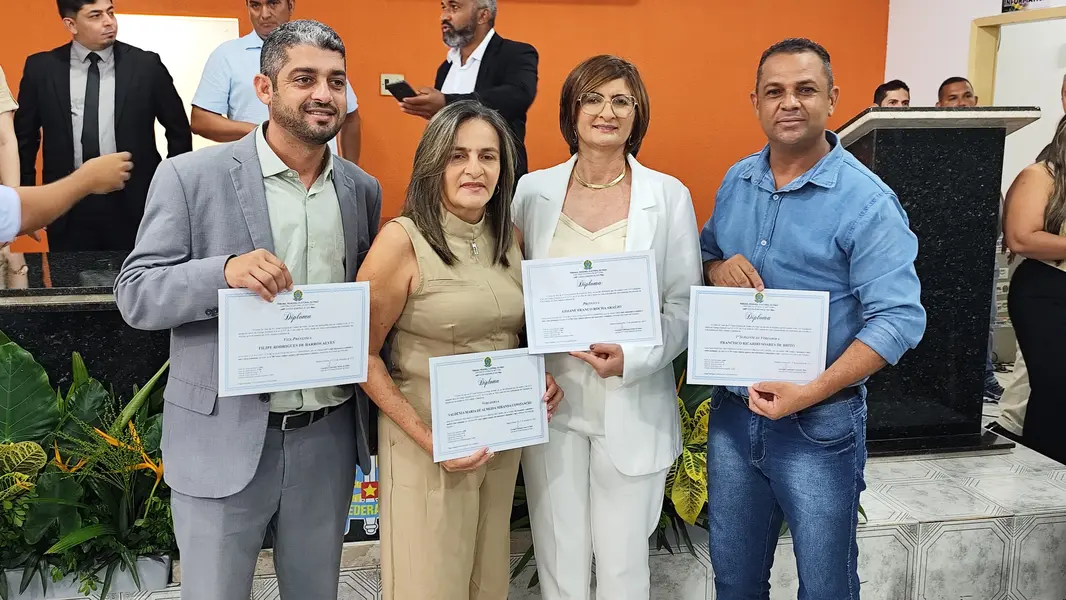 Eleitos de cinco municípios piauienses são diplomados em Manoel Emídio