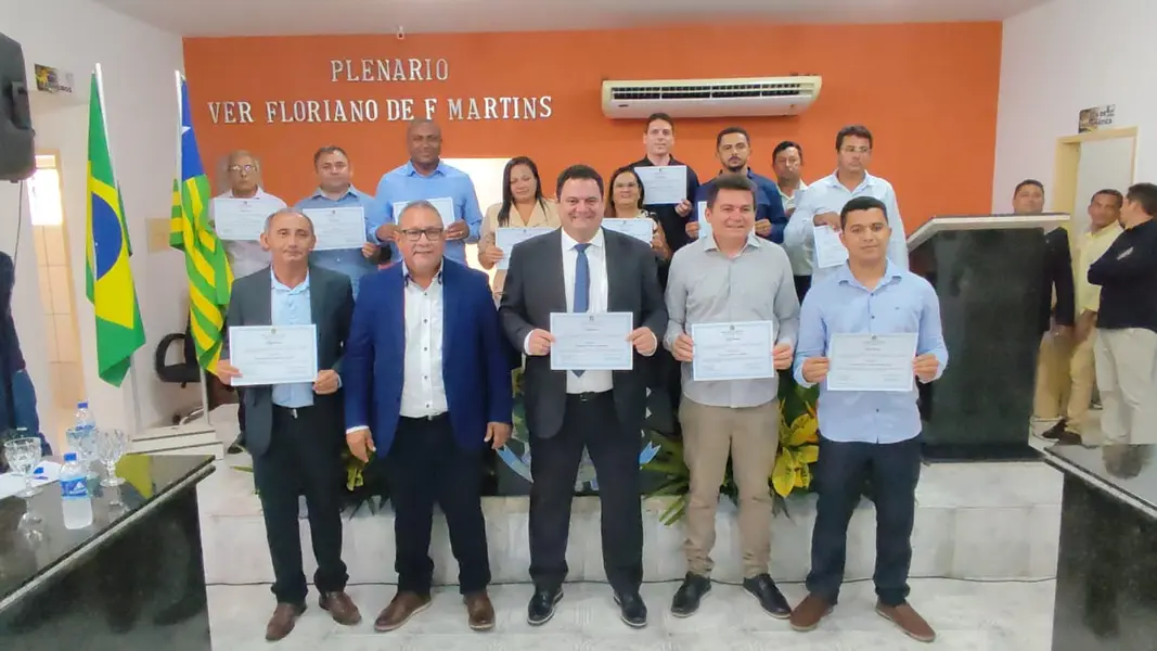 Eleitos de cinco municípios piauienses são diplomados em Manoel Emídio