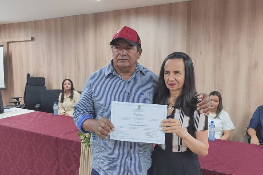 Eleitos de Ribeiro Gonçalves e Baixa Grande do Ribeiro são diplomados para 2025 Eleitos de Ribeiro Gonçalves e Baixa Grande do Ribeiro são diplomados para 2025