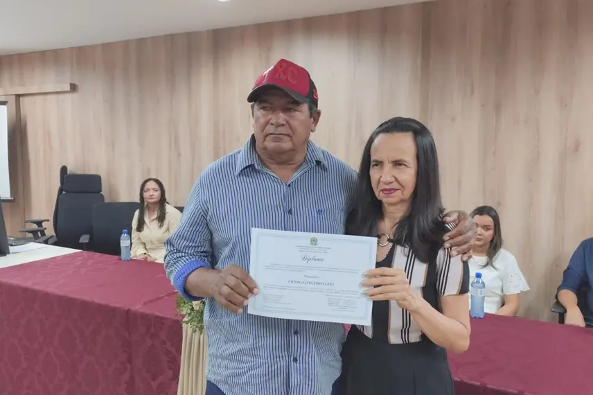 Eleitos de Ribeiro Gonçalves e Baixa Grande do Ribeiro são diplomados para 2025