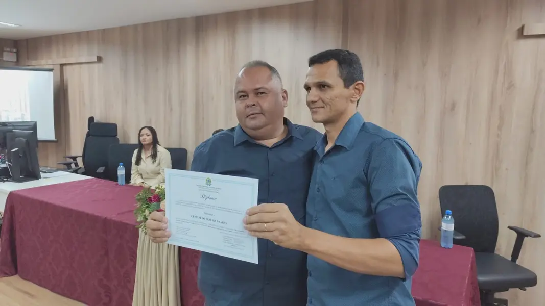 Eleitos de Ribeiro Gonçalves e Baixa Grande do Ribeiro são diplomados para 2025