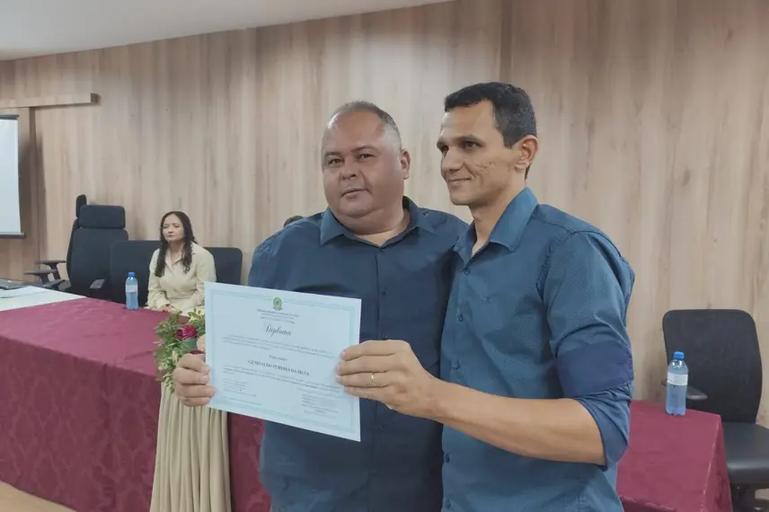 Eleitos de Ribeiro Gonçalves e Baixa Grande do Ribeiro são diplomados para 2025
