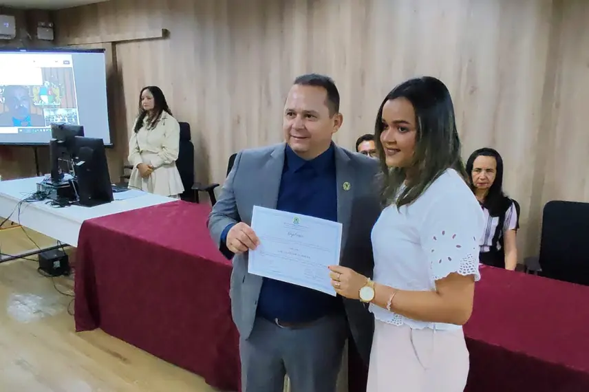 Eleitos de Ribeiro Gonçalves e Baixa Grande do Ribeiro são diplomados para 2025