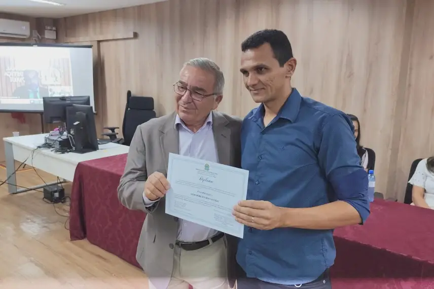 Eleitos de Ribeiro Gonçalves e Baixa Grande do Ribeiro são diplomados para 2025 Eleitos de Ribeiro Gonçalves e Baixa Grande do Ribeiro são diplomados para 2025
