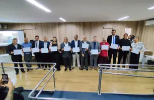 Eleitos de Ribeiro Gonçalves e Baixa Grande do Ribeiro são diplomados para 2025 (Foto: Conecta Piauí)