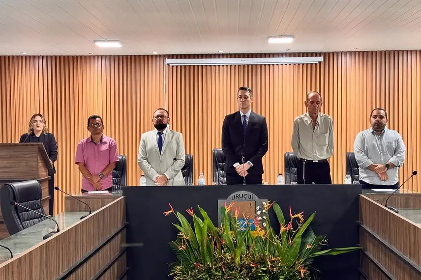 Em seu discurso, Marcelo Toledo agradeceu o apoio da população de Antônio Almeida Em seu discurso, Marcelo Toledo agradeceu o apoio da população de Antônio Almeida