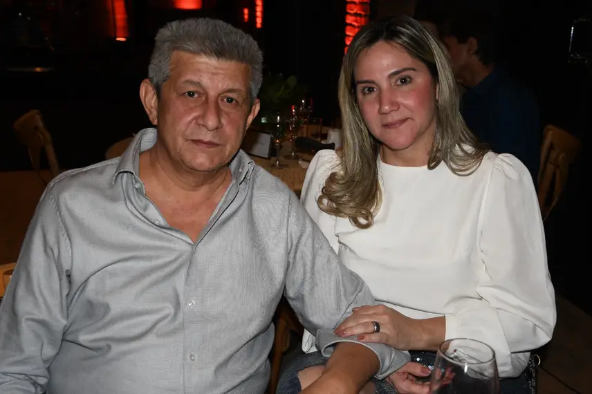 Empresário João Claudino Fernandes Júnior é Homenageado em jantar festivo Empresário João Claudino Fernandes Júnior é Homenageado em jantar festivo
