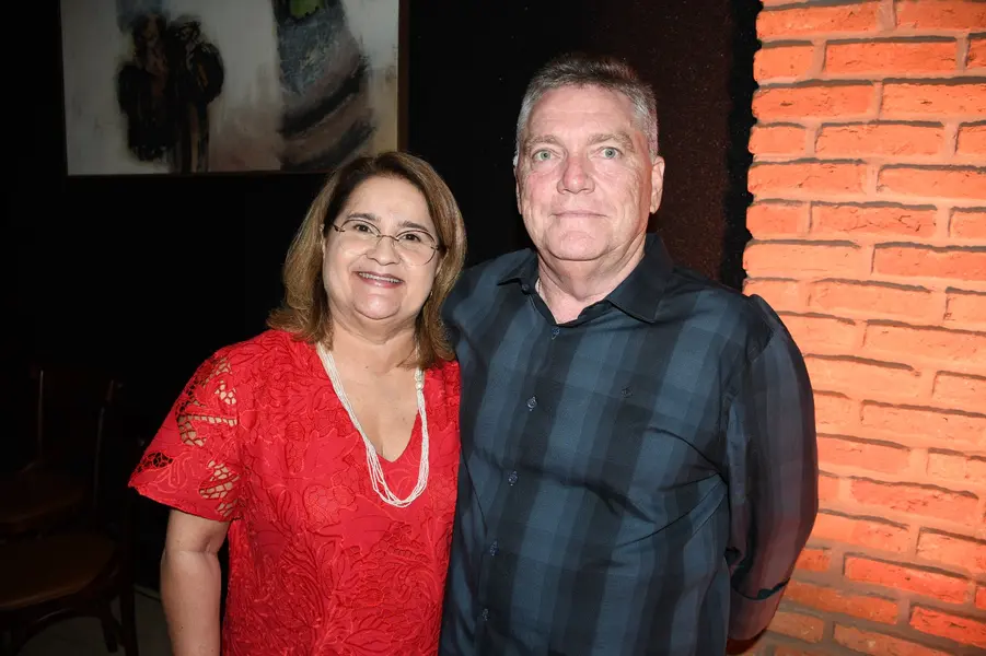 Empresário João Claudino Fernandes Júnior é Homenageado em jantar festivo