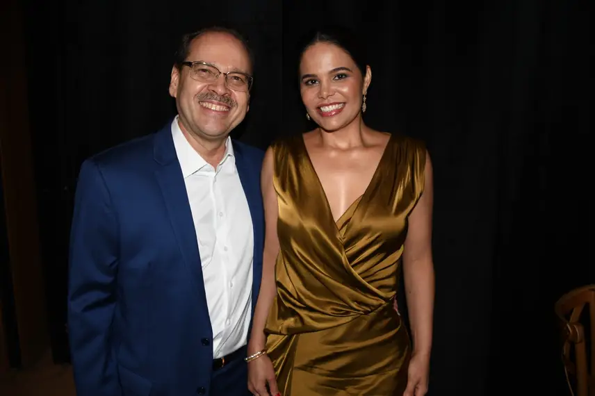 Empresário João Claudino Fernandes Júnior é Homenageado em jantar festivo Empresário João Claudino Fernandes Júnior é Homenageado em jantar festivo
