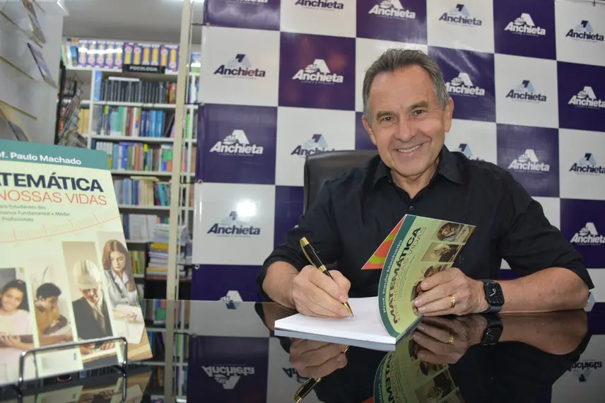 Empresário Paulo Machado Lançou o Livro, Matemática em nossas vidas