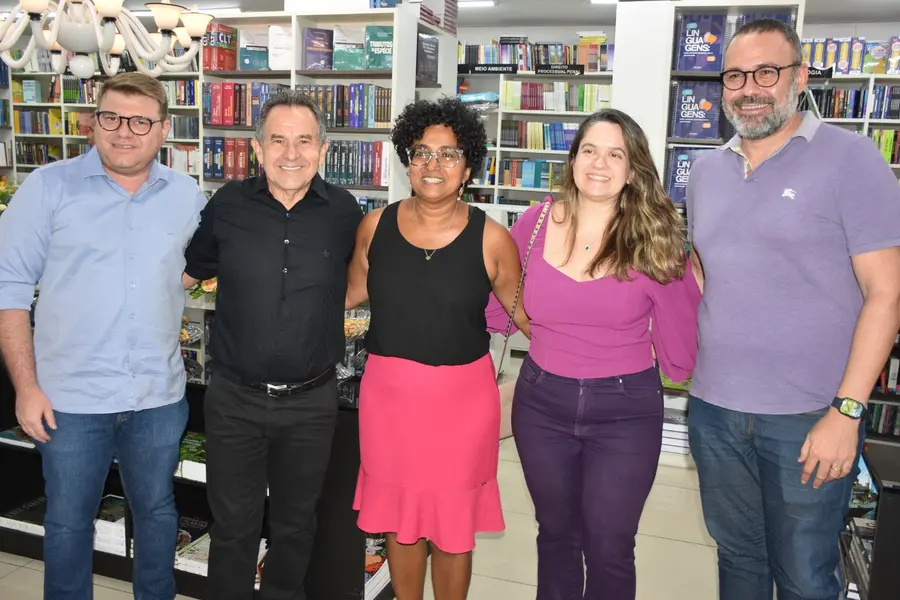 Empresário Paulo Machado Lançou o Livro, Matemática em nossas vidas