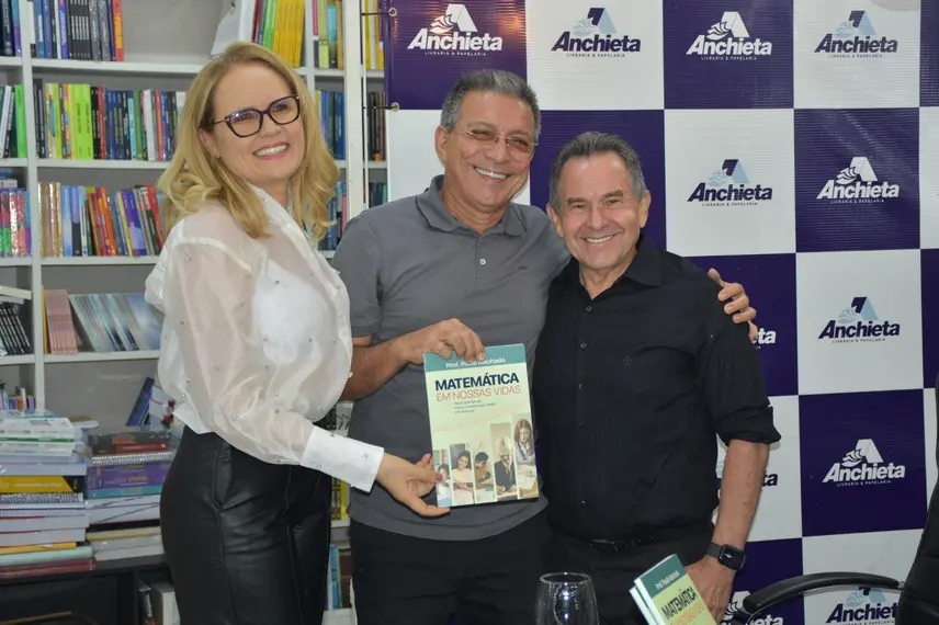 Empresário Paulo Machado Lançou o Livro, Matemática em nossas vidas