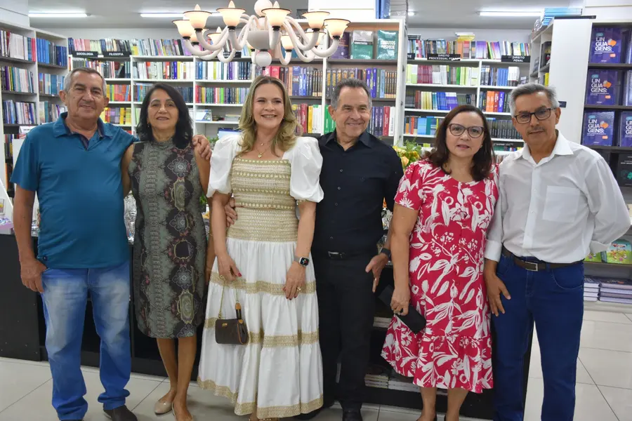 Empresário Paulo Machado Lançou o Livro, Matemática em nossas vidas