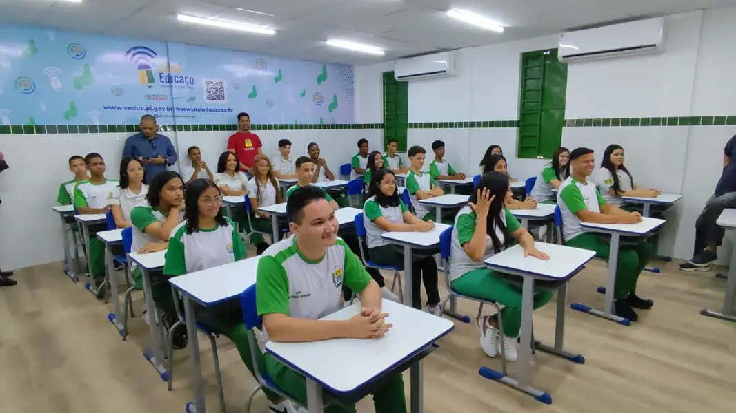 Entrega da reforma do Ceti Dr Fontes Ibiapina