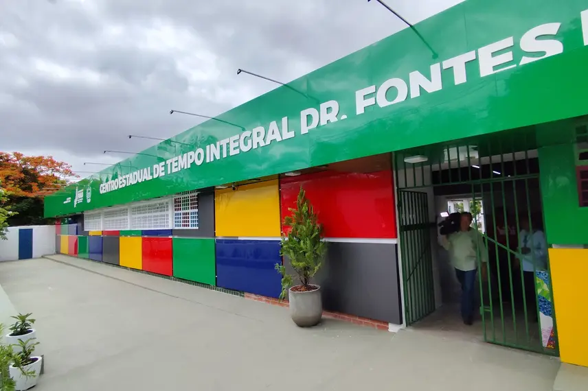 Entrega da reforma do Ceti Dr Fontes Ibiapina