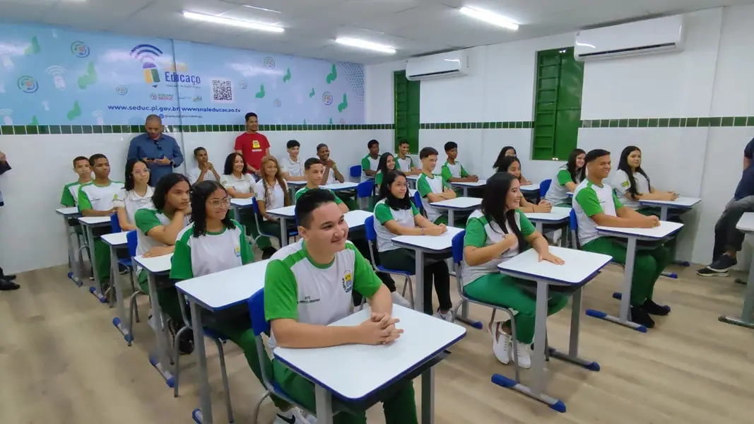 Entrega da reforma do Ceti Dr Fontes Ibiapina
