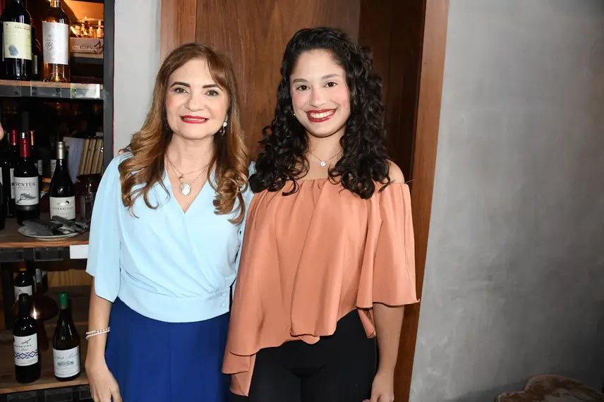 Escritório de advocacia Almeida & Costa realiza confraternização em clima de união Escritório de advocacia Almeida & Costa realiza confraternização em clima de união