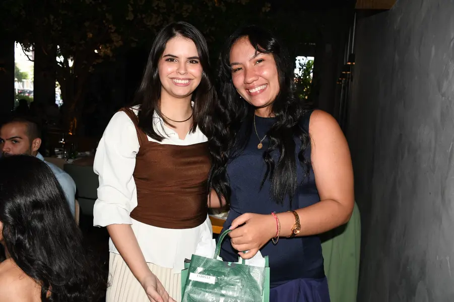 Escritório de advocacia Almeida & Costa realiza confraternização em clima de união