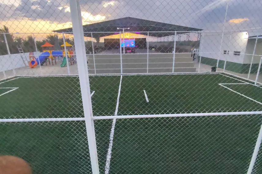 Ginásio Estadual e Centro Educacional Esportivo são inaugurados em Esperantina