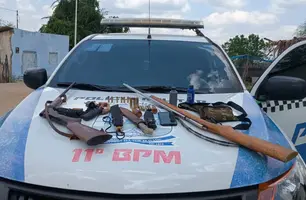 Homem é preso com diversas armas de fogo, munições e armas brancas no Piauí (Foto: Reprodução)