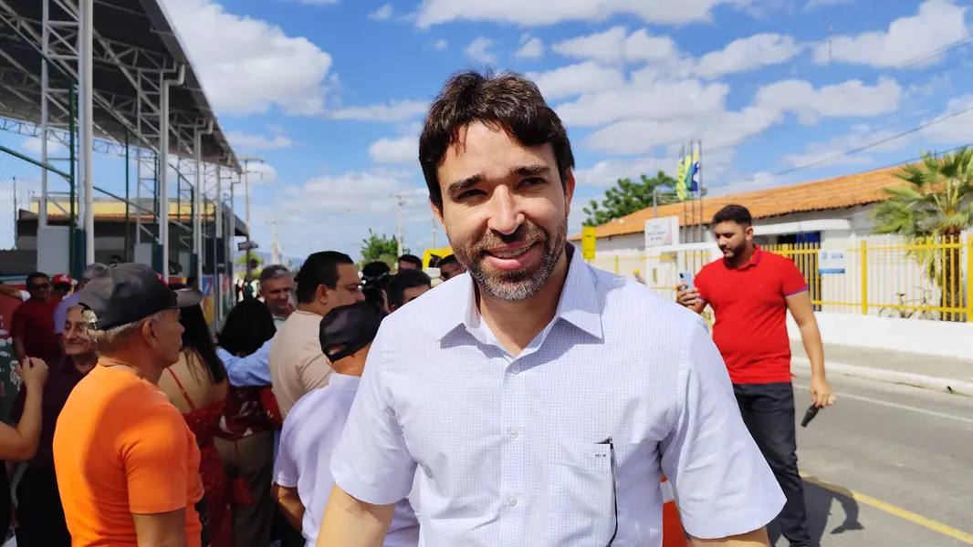 Inauguração da quadra CETI Maria Isaías de Jesus