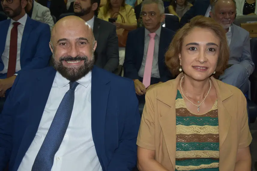 Kennedy Barros toma posse como presidente do TCE-PI para o biênio 2025/2026 Kennedy Barros toma posse como presidente do TCE-PI para o biênio 2025/2026