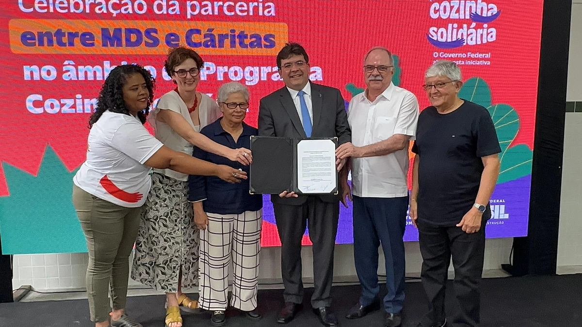 Lançamento do programa Cozinhas Solidárias
