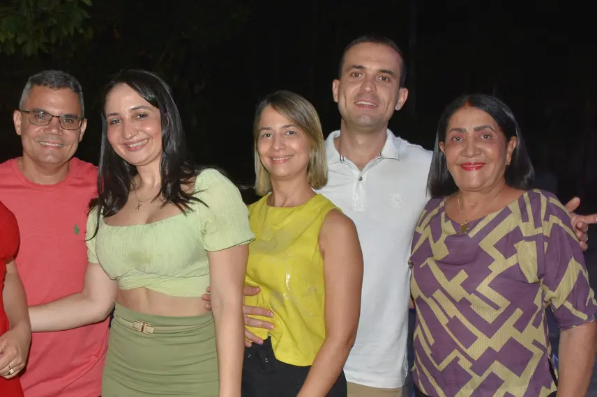 Médica Lúcia Vilela comemora confraternização Natalina no Sítio Vivelândia