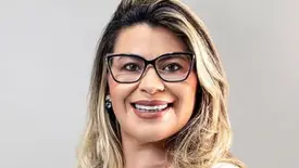 Pedro Gomes anuncia Antônia Fernandes como secretária de Saúde de José de Freitas (Foto: Reprodução)